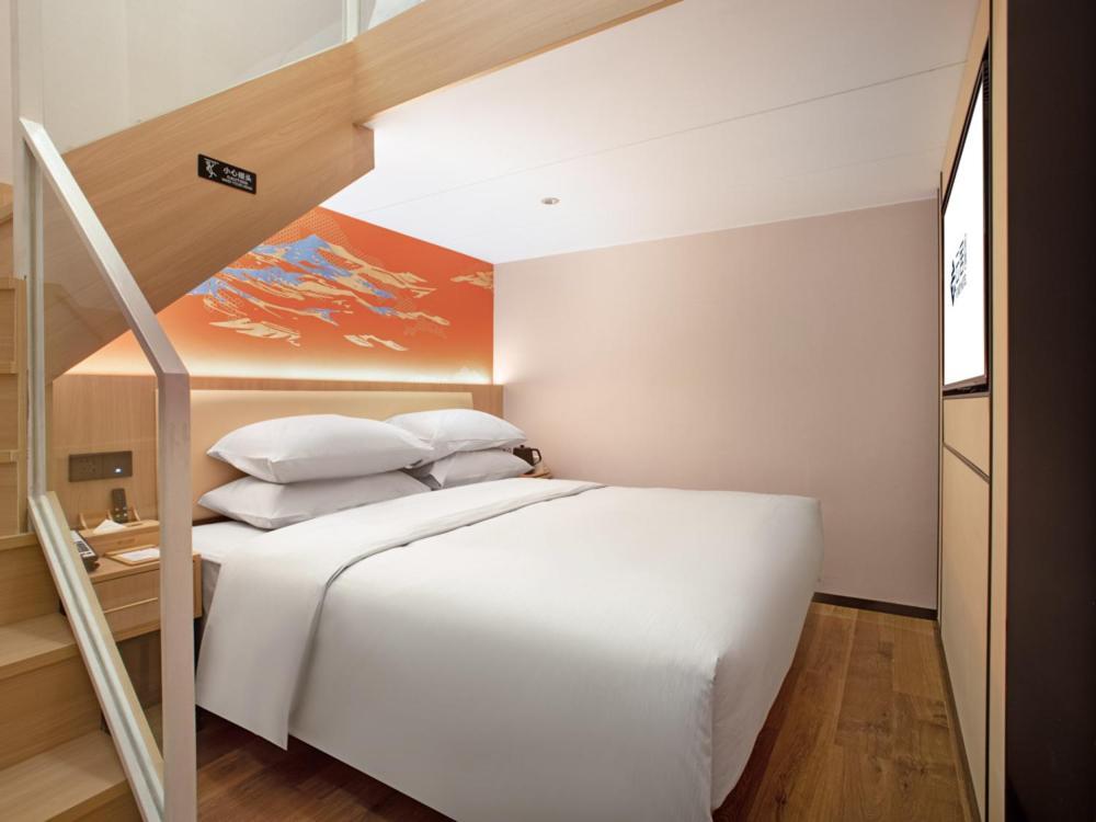Yunju Hotel Beijing Yonghe Palace Guijie Siheyuan 외부 사진